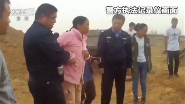 生董明珠揭露其真相最终沦为阶下囚EVO视讯平台“爱心妈妈”双面人(图11)